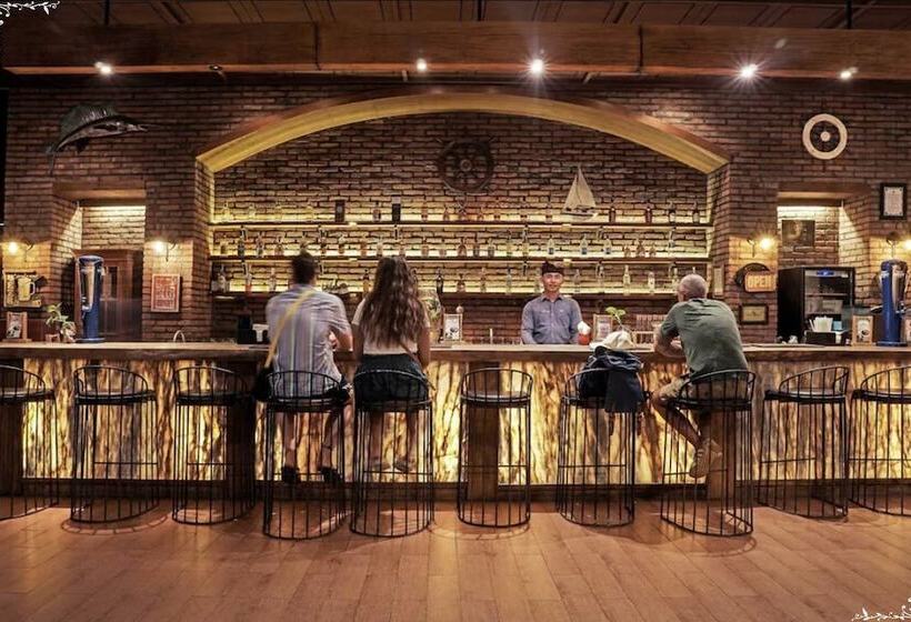 בית מלון כפרי Wyndham Garden Kuta Beach Bali