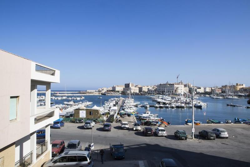 ベッドアンドブレックファースト Lakkios Charming Suites And Rooms