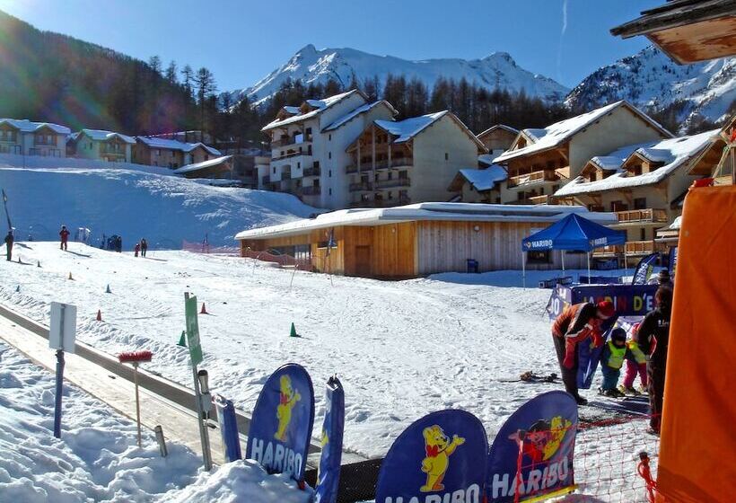 Les Terrasses Du Soleil D Or