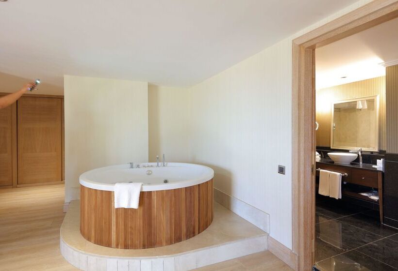 Курорт Juju Premier Palace Hotel Ex Amara Premier Palace