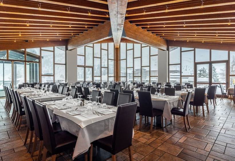 منتجع Piandineve