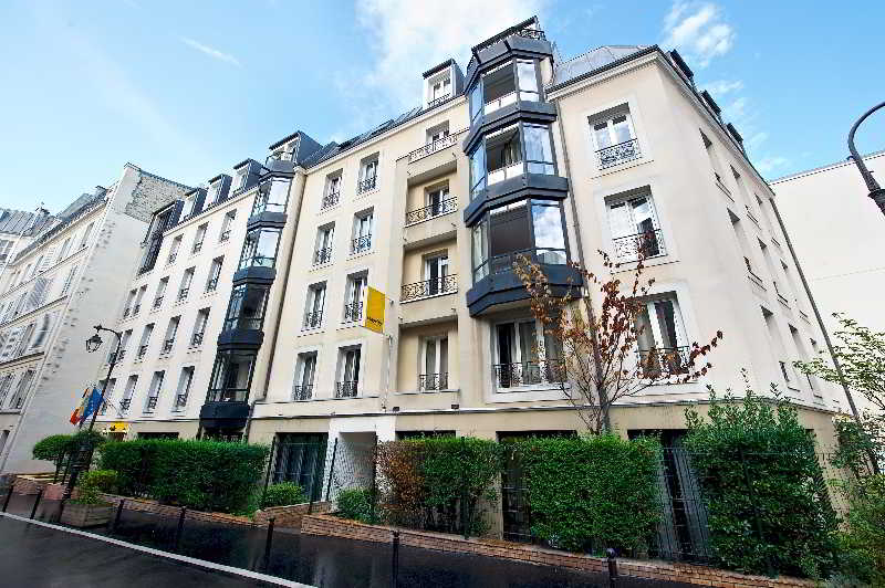 Staycity Aparthotels Paris Gare De L Est