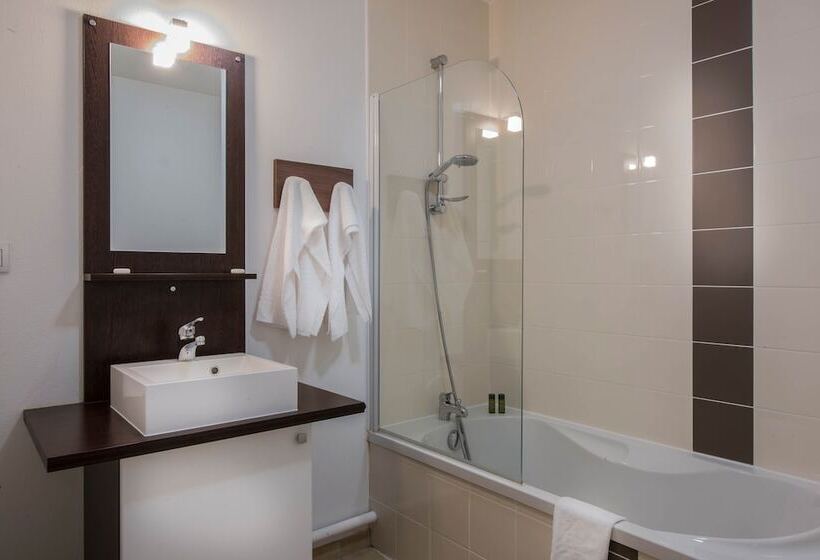 Vacanceole  Residence Le Clos Du Rocher