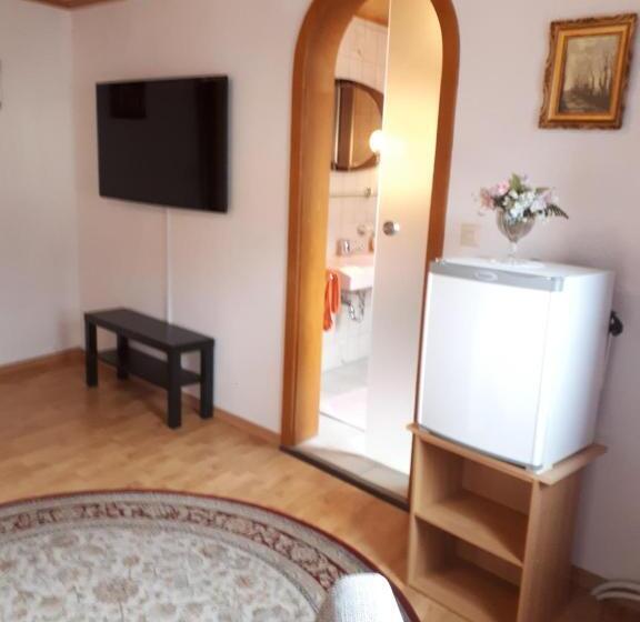 ユースホステル Gasthaus Castor