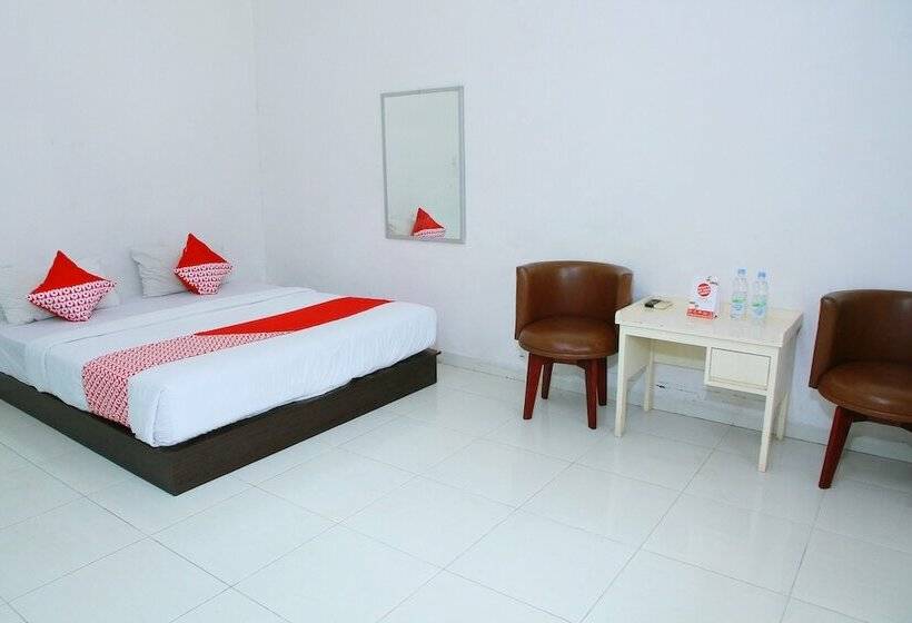 هاستل Grand Wisata Hotel By Oyo Rooms