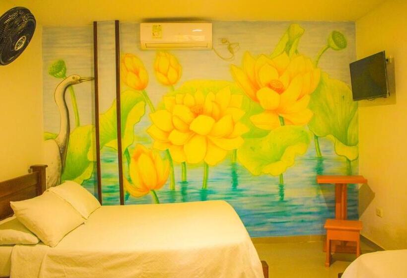 הוסטל Jardines Evans By Geh Suites