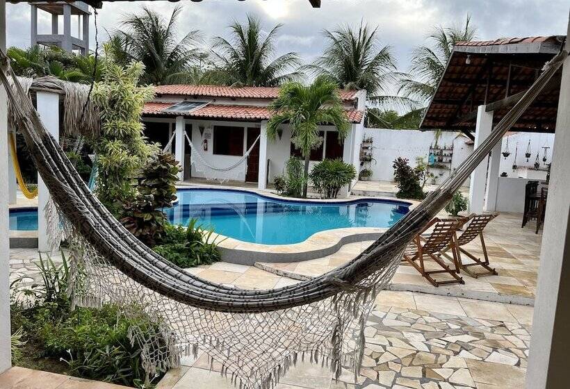 Общежитие Pousada Califórnia Tia Lia