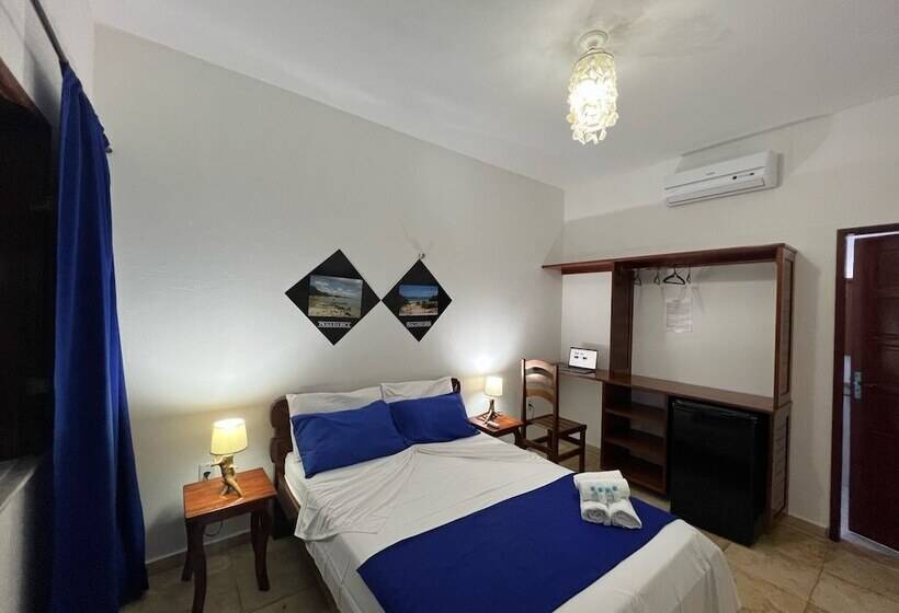 Общежитие Pousada Califórnia Tia Lia