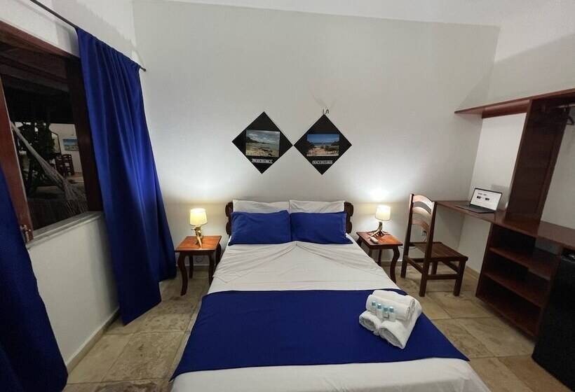 Общежитие Pousada Califórnia Tia Lia