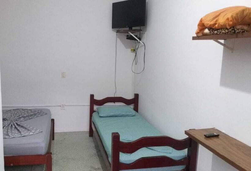 Общежитие Pousada Nova Opção