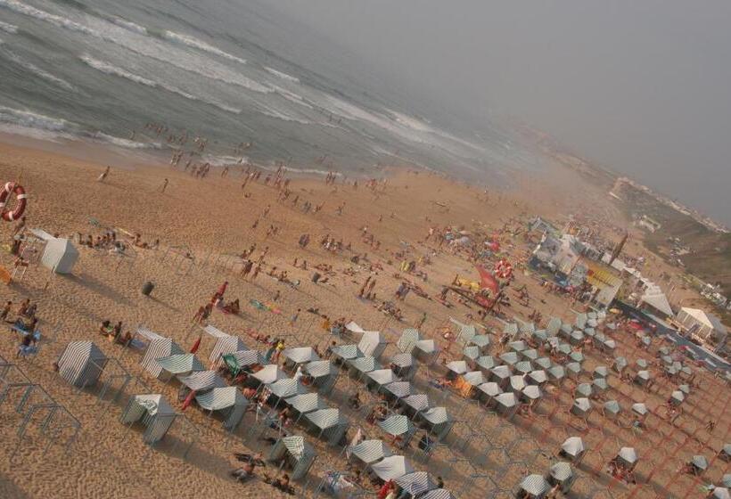 فندق صغير Santa Beach House