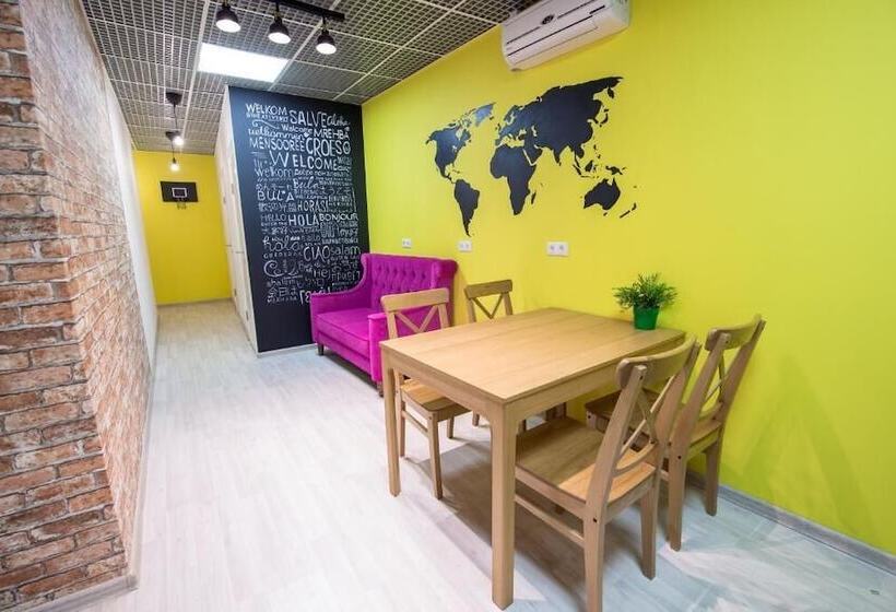 Artist Hostel Na Staroi Basmannoi