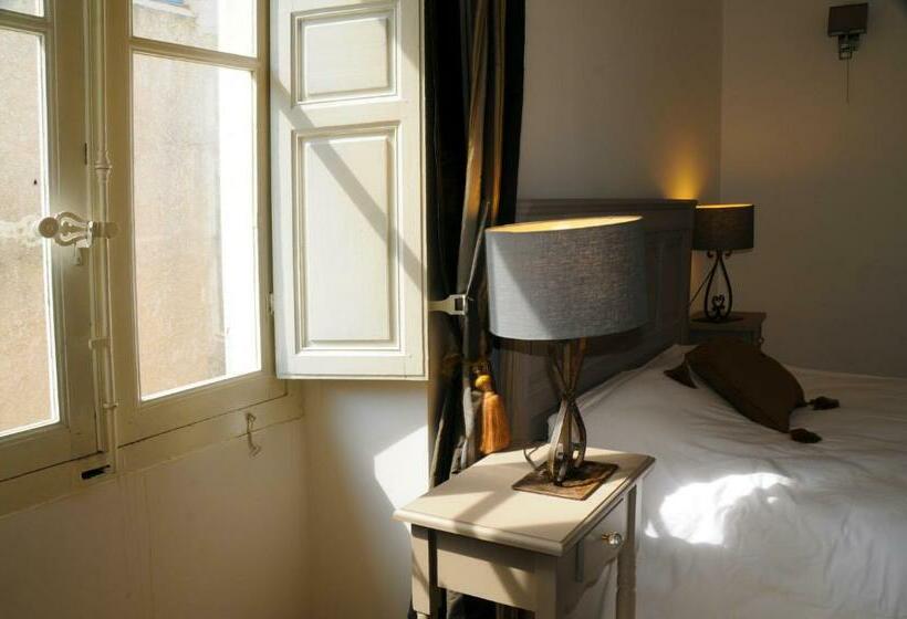 Bed and Breakfast Casale Lucrezia