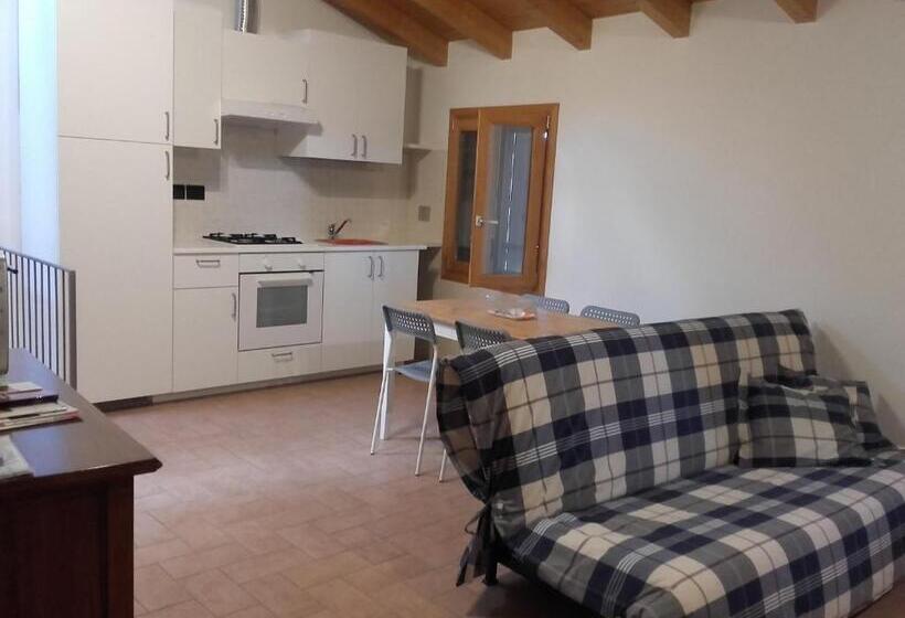 مبيت وإفطار Castello San Romano