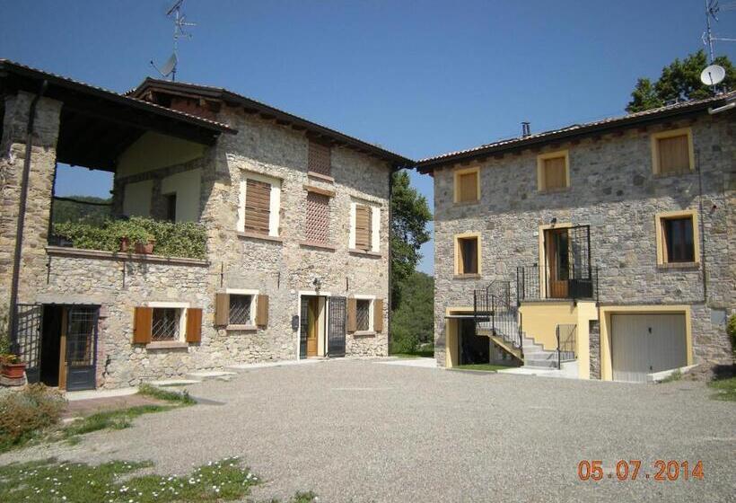 مبيت وإفطار Castello San Romano