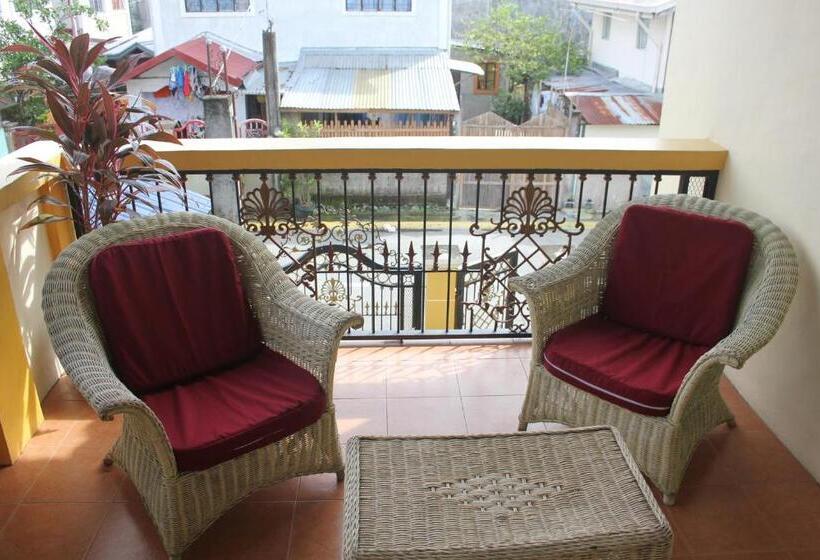 تختخواب و صبحانه Guesthouse Cavite