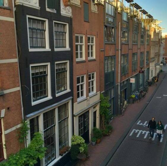 تختخواب و صبحانه Jordaan Suite Bed And Bubbles