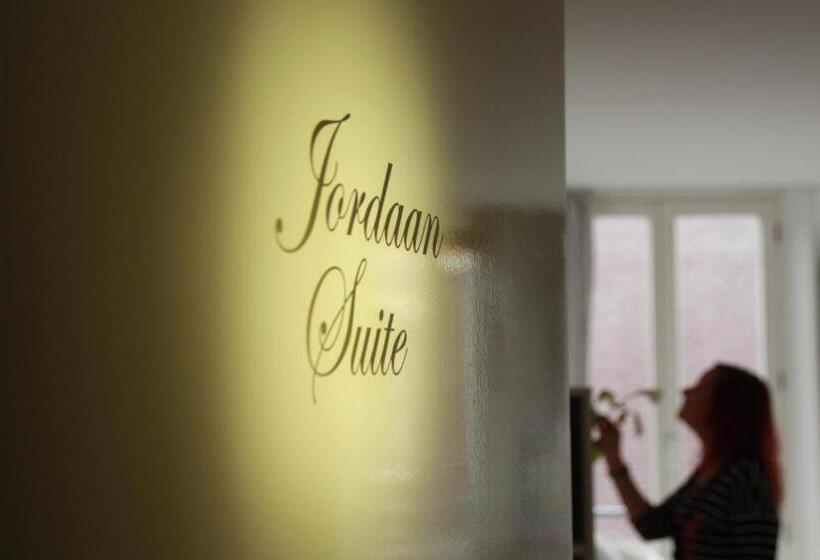 تختخواب و صبحانه Jordaan Suite Bed And Bubbles