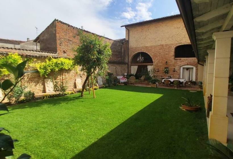 住宿加早餐  La Casa Nel Borgo