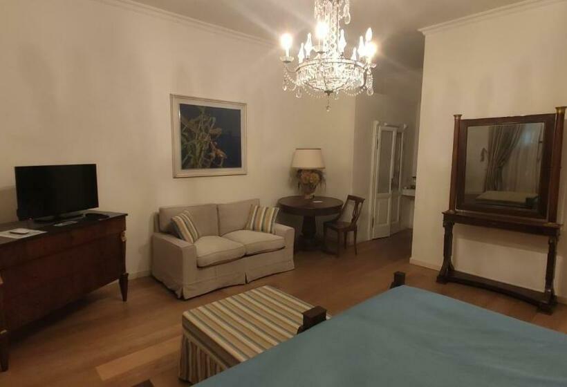 住宿加早餐  La Casa Nel Borgo