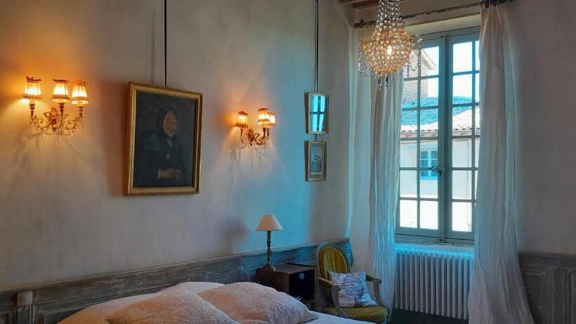 Bed and Breakfast La Chanoinesse