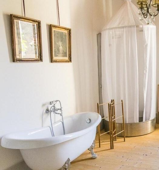 Bed and Breakfast La Chanoinesse