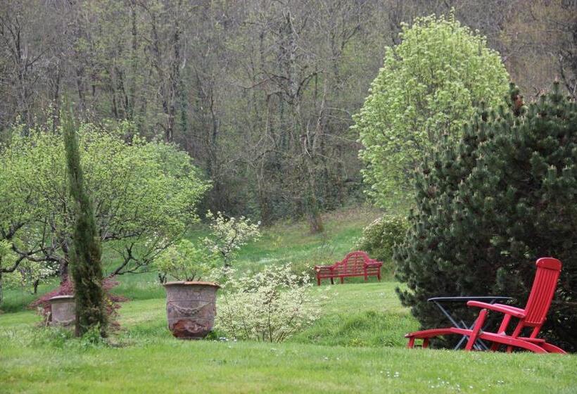 住宿加早餐  La Hulotte