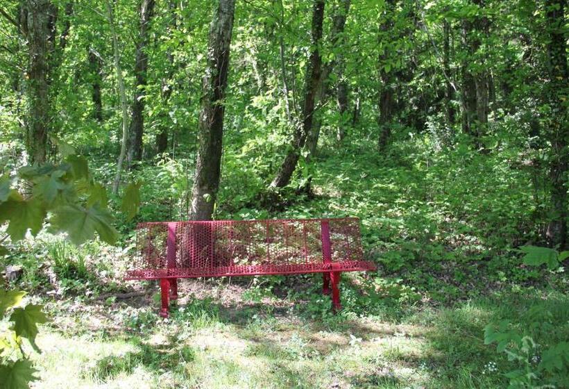 مبيت وإفطار La Hulotte