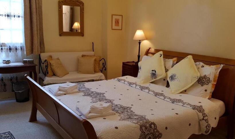 住宿加早餐  La Porte Bleue