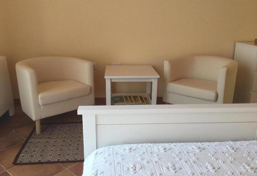 مبيت وإفطار Le Tre Civette   Residenza Di Campagna