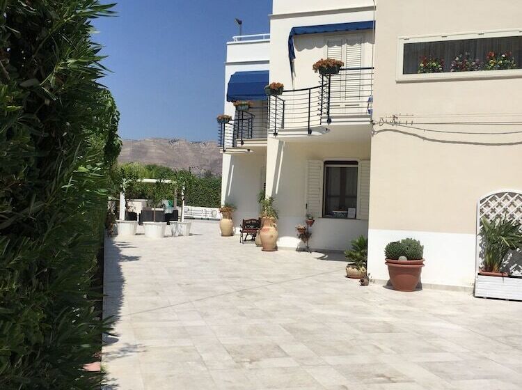 민박 Marricriu Camere Avola