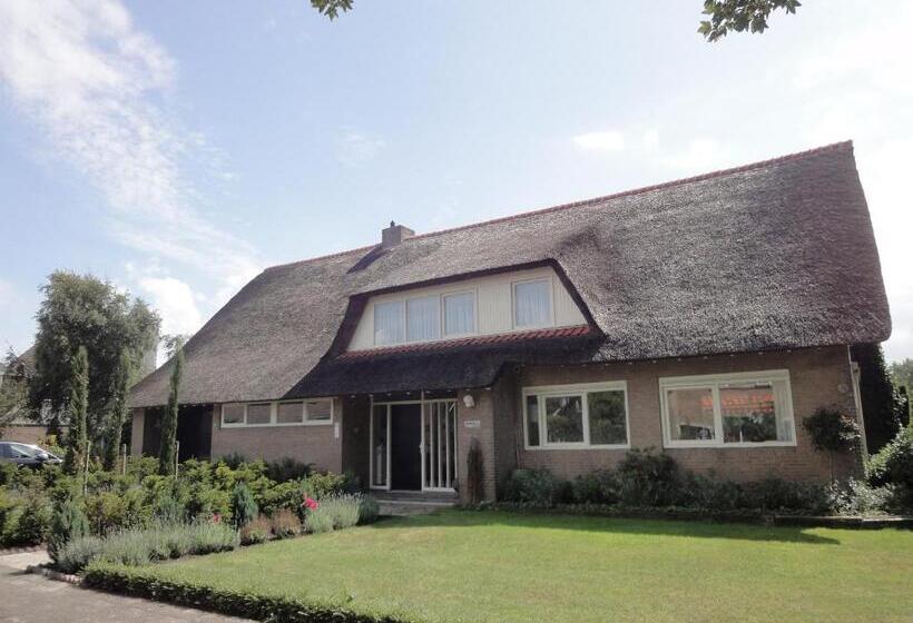 مبيت وإفطار Riethove