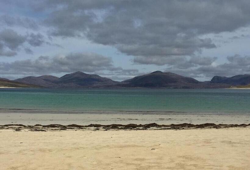 تختخواب و صبحانه Twenty Seven