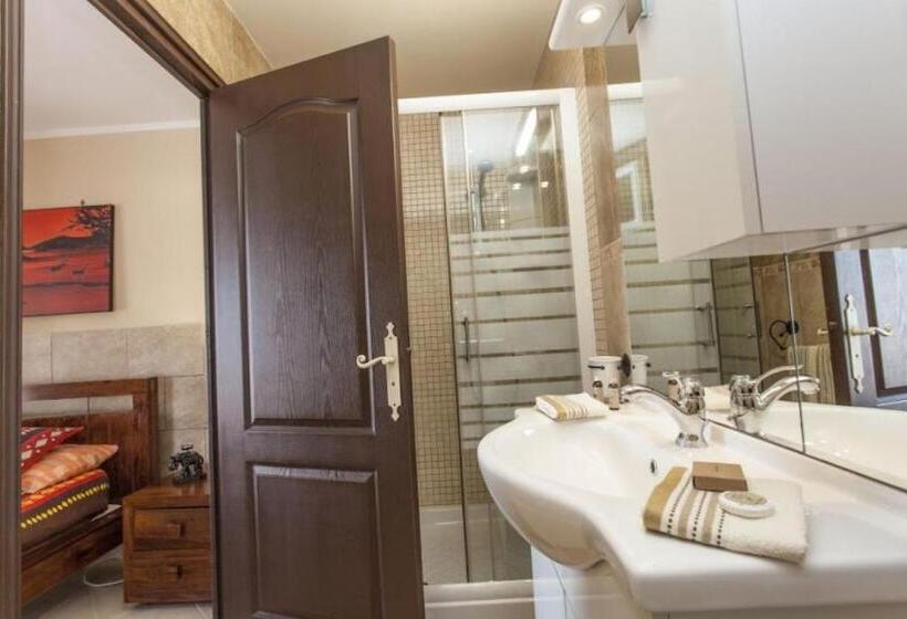 مبيت وإفطار Villa Jany  Adults Only
