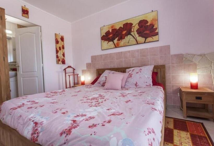 مبيت وإفطار Villa Jany  Adults Only