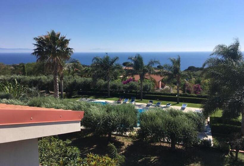 Delta Club Residence