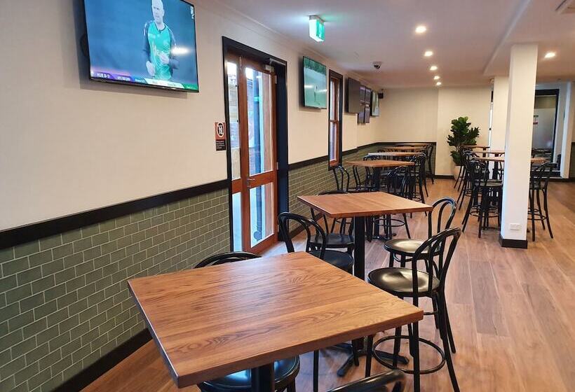 Empire Hotel Goulburn