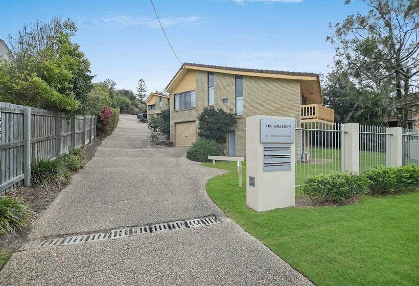 Galleries 3 3/28 Peregian Esplanade