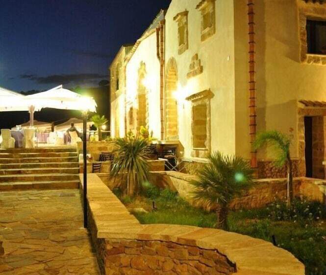 Хостел Casale Del Golfo