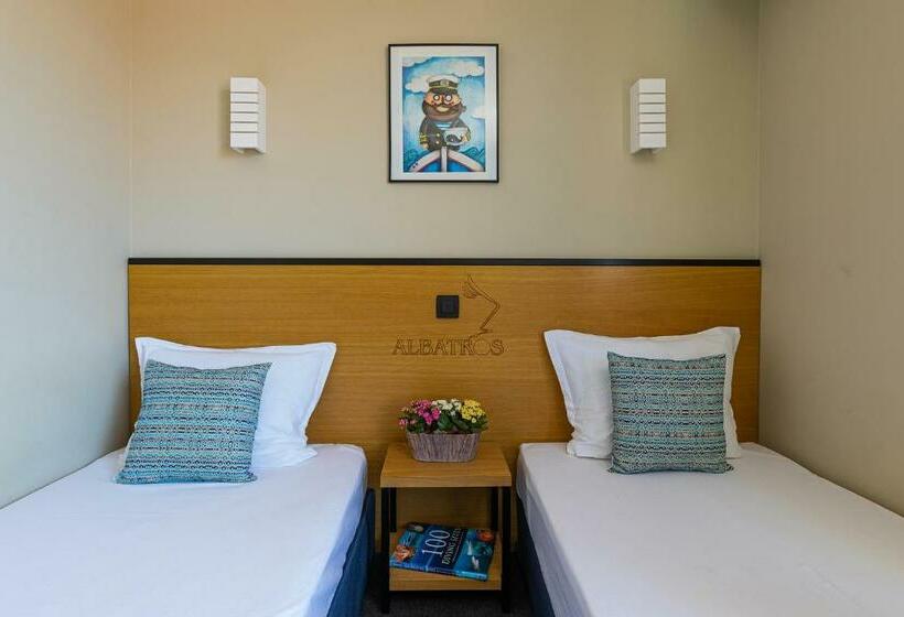 Отель Albatros New Town