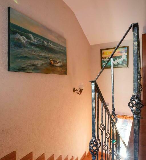 Отель Albatros Old Town