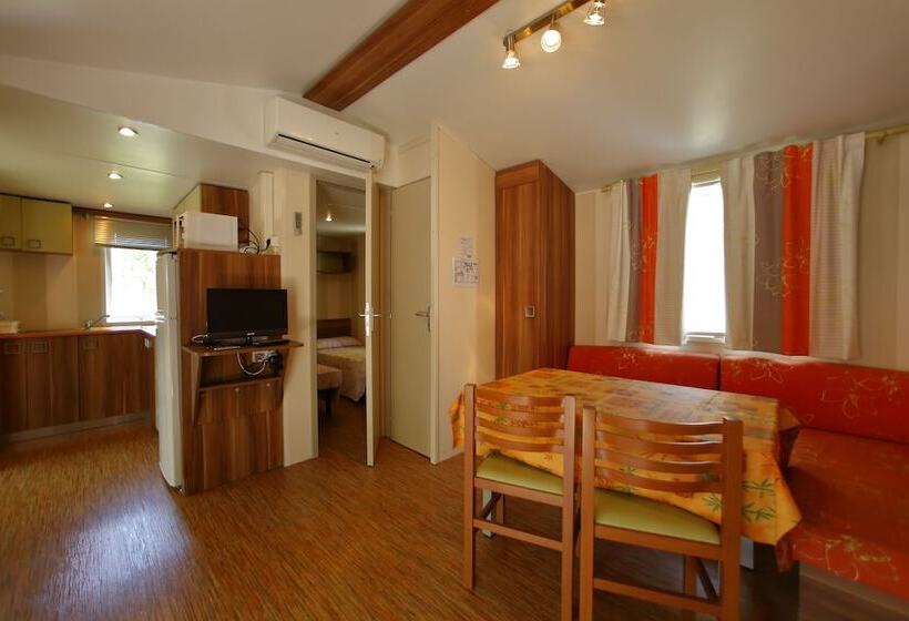 בית מלון כפרי Camping Da Giovanni