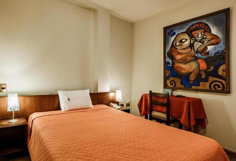 هتل Casa De La Luna