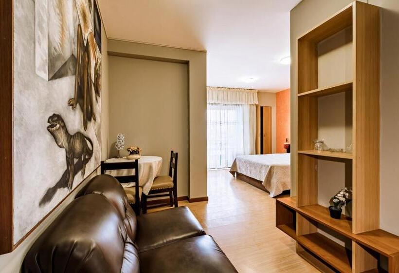 هتل Casa De La Luna