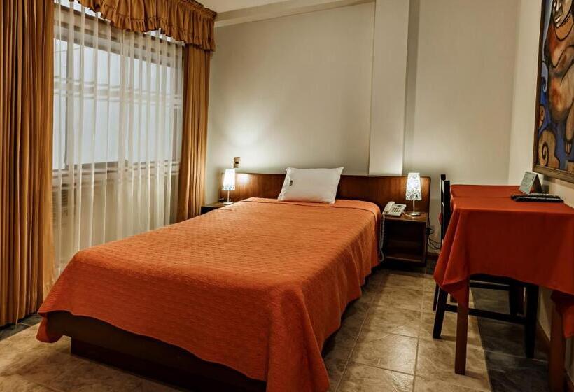 هتل Casa De La Luna