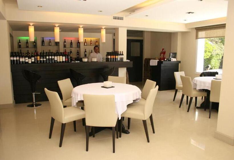 酒店 Casino Hue Melen