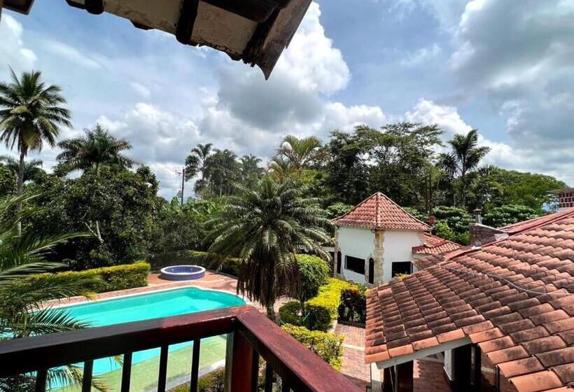 ホテル Chalet El Castillo By Majuva