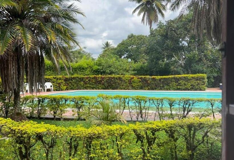 ホテル Chalet El Castillo By Majuva