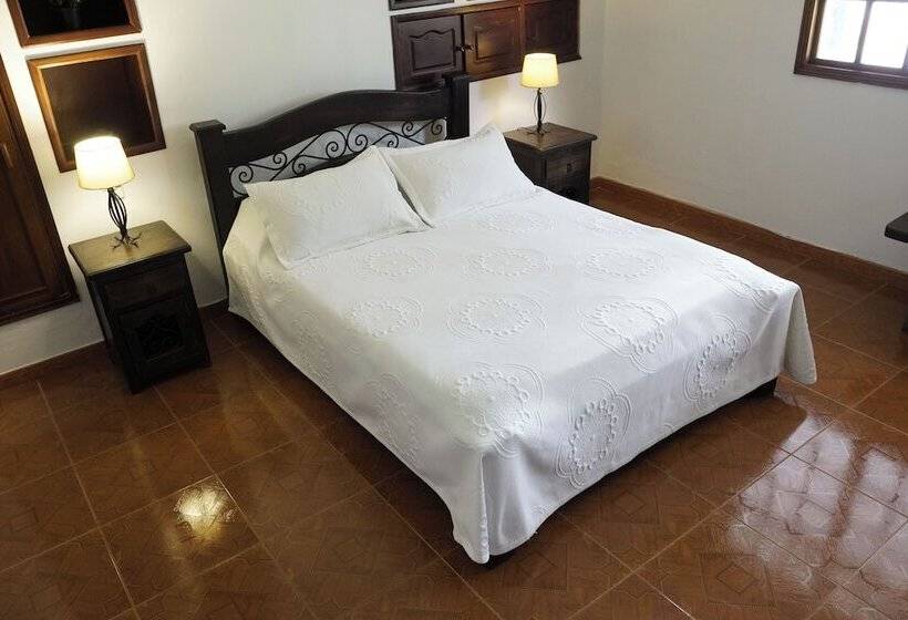 호텔 Chalet El Castillo By Majuva