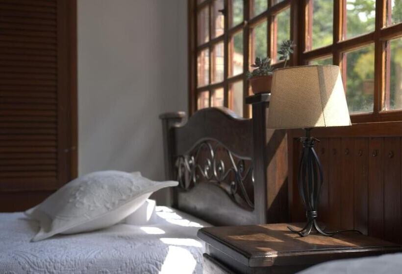 Отель Chalet El Castillo By Majuva